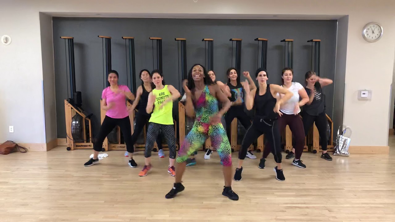 Nicole Steen&rsquo;s ZUMBA Dance to &ldquo;El Tiburon&rdquo; by Project Uno
