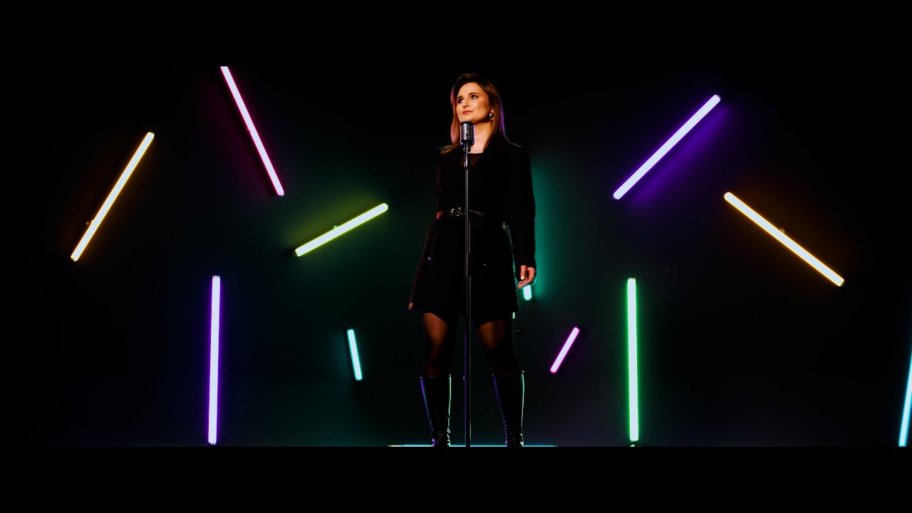 Julia Meinzer - Diesen Moment (Offizielles Video)