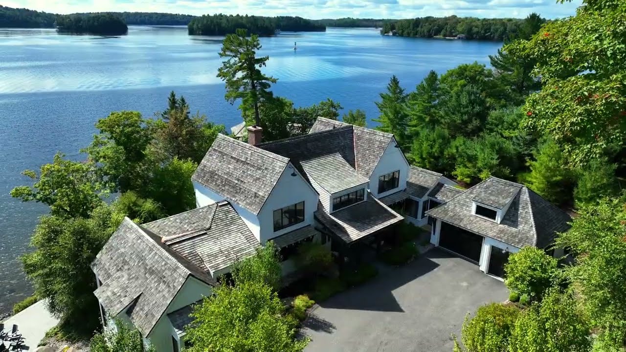 $20M Lakefront Majesty: Touring the Ultimate Luxury Cottage Estate in Muskoka, Ontario