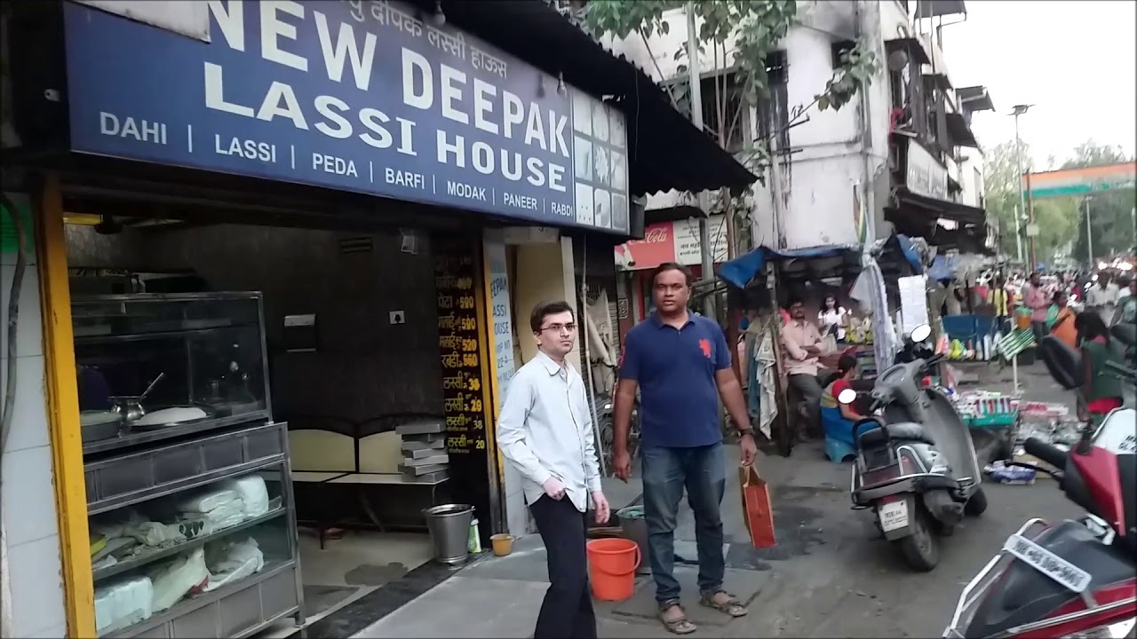 Me & Food I New Deepak Lassi House, Thane, East