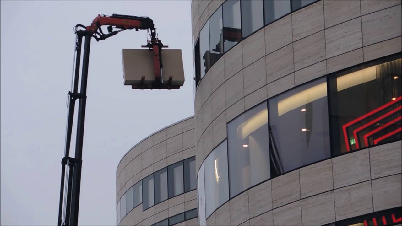 Hochlogistik mit PALFINGER Ladekran