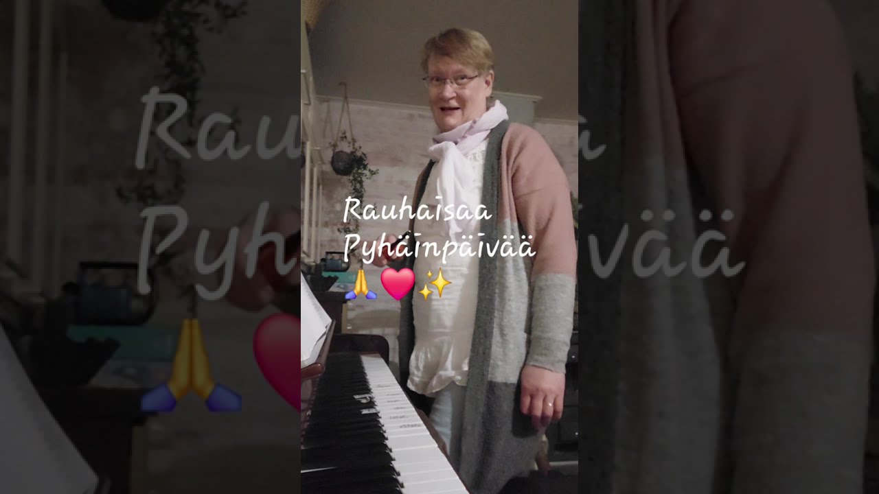 Pyhäinpäivänä muistamme läheisiä🙏❤️✨️