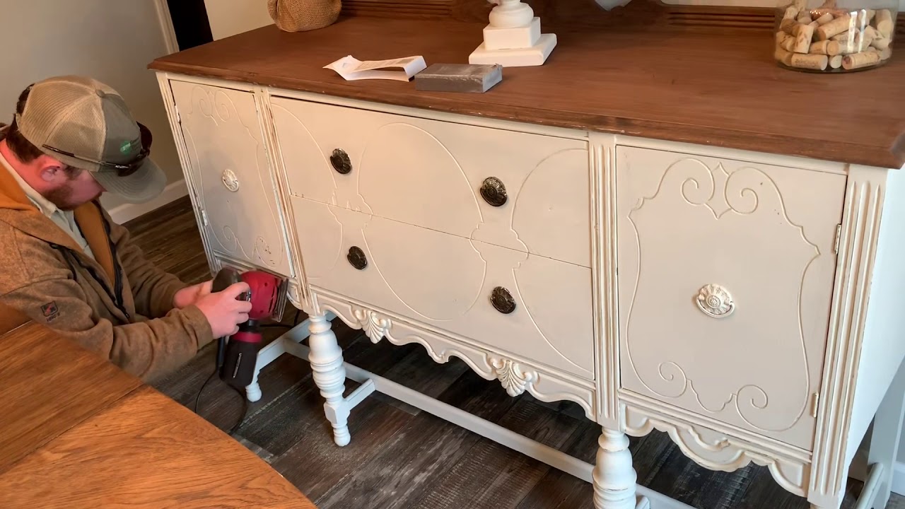 Chalk Paint with Me! {Homemade Chalk Paint Recipe}