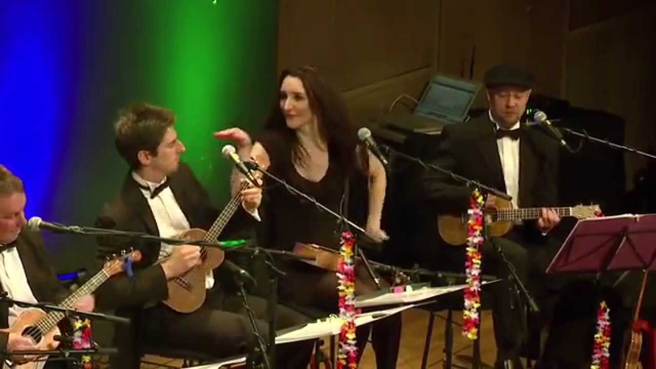 TUKUO plays - Walk like an Egyptian (Liam Sternberg)