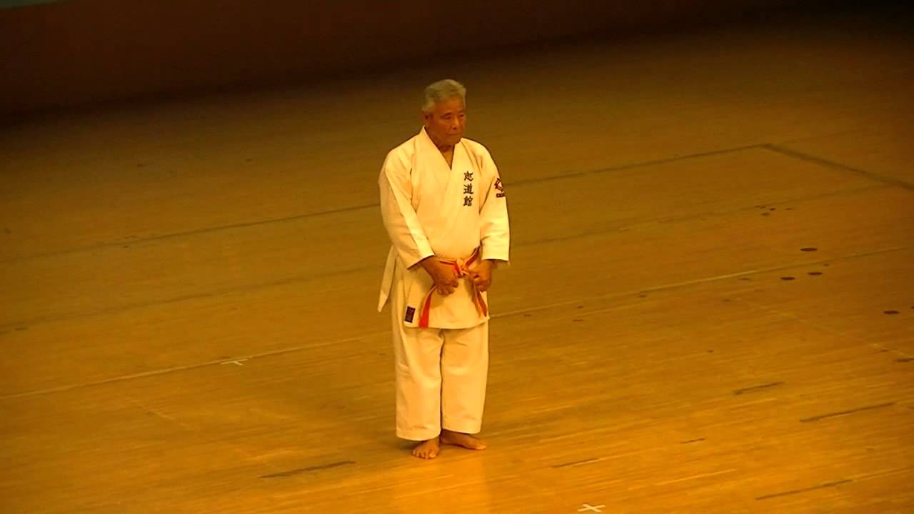 SEIKICHI IHA Sensei Exhibicion Okinawa Karate Do Shorin-ryu Shidokan 2014 空手 士道館