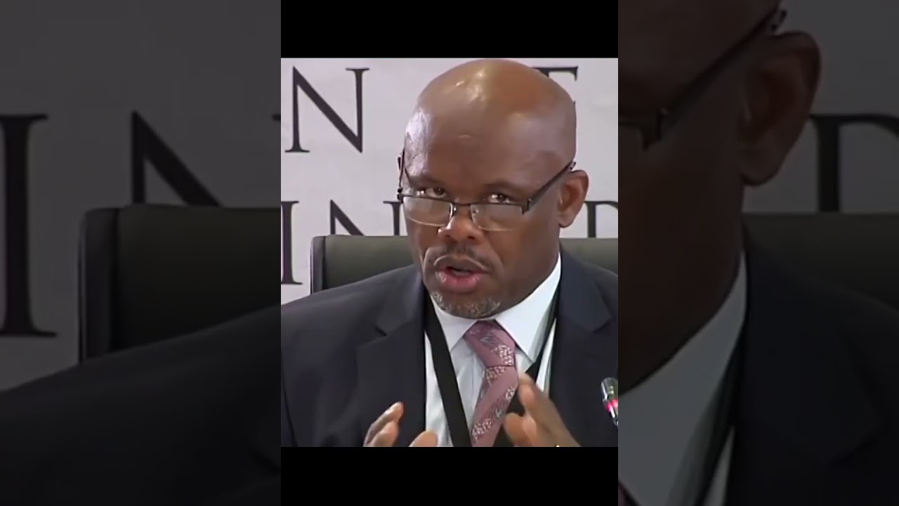Генерал Сибия утверждает, что он НЕВИНОВЕН 🇿🇦