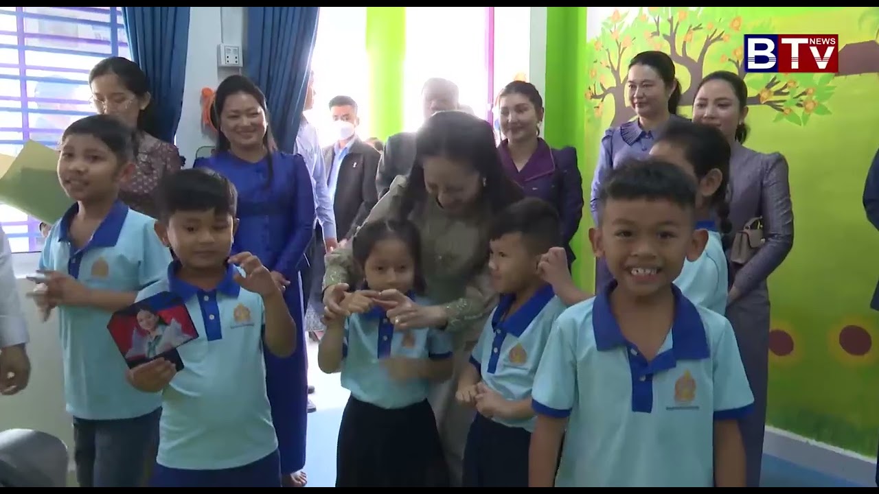 WATCH លោកជំទាវបណ្ឌិត ពេជ ចន្ទមុន្នី៖ រាជរដ្ឋាភិបាលមិនបោះបង់អ្នកណាម្នាក់ចោលទេ ទោះបីកុមារអូទីហ្សឹម