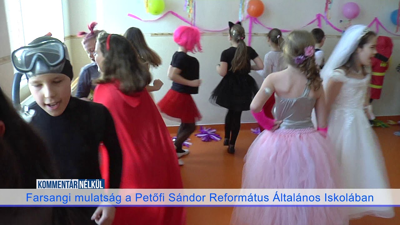 Farsangi mulatság a Petőfi Sándor Református Általános Iskolában