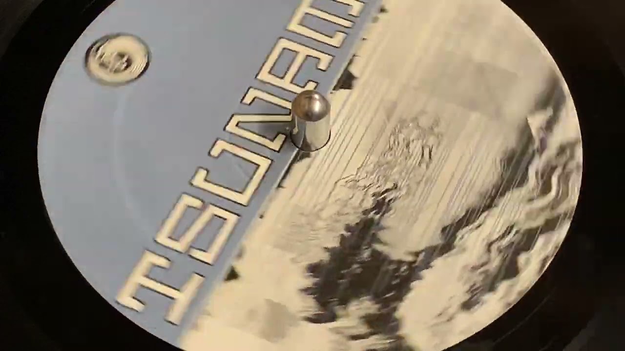 SYSTEM F - REACHING YOUR SOUL (ORIGINAL EXTENDED)