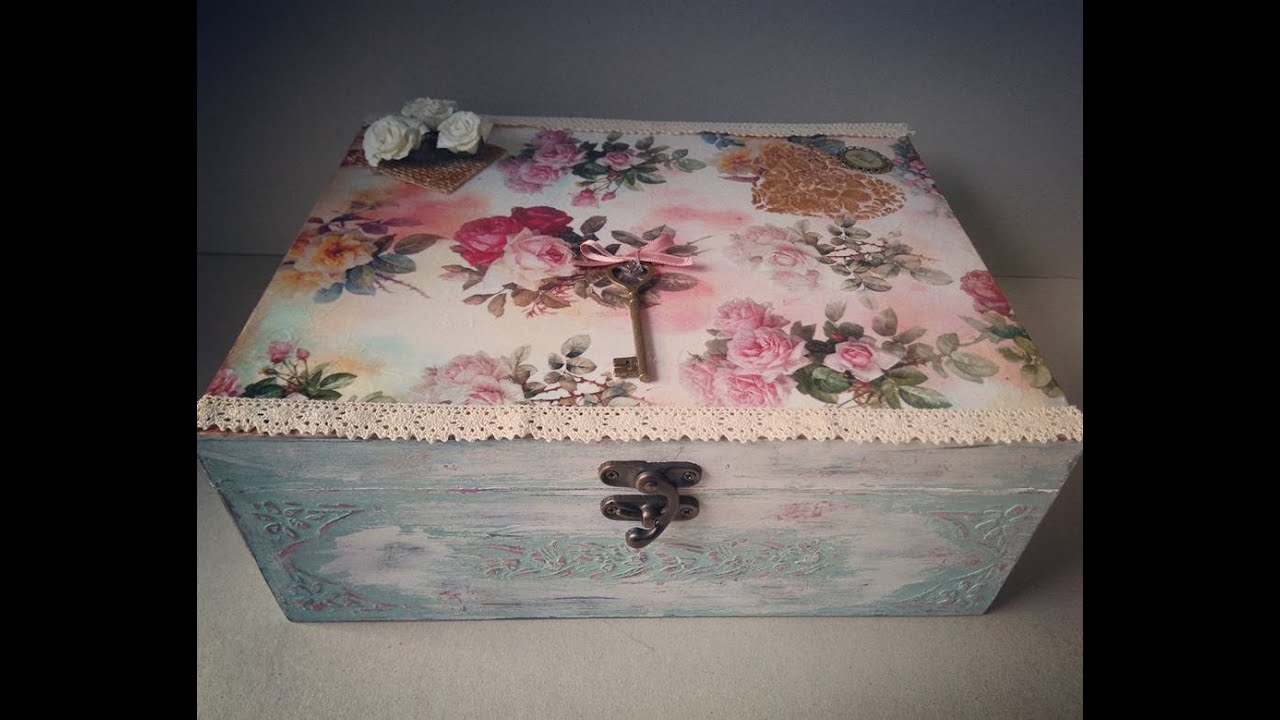 How to decor a vintage wooden box with decoupage and chalk paint