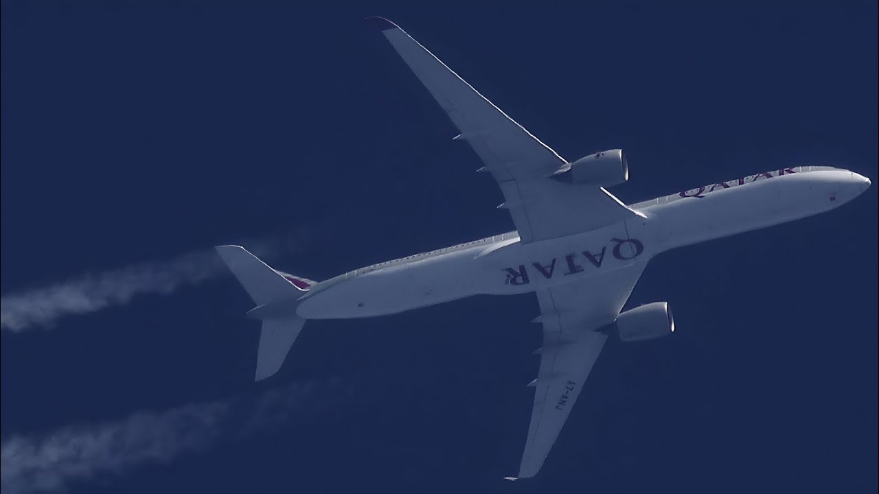 (4k) Airbus A350-1041 (A35K) Qatar Airways A7-ANJ 11887m 1015km/h (odległość: 20-15km)