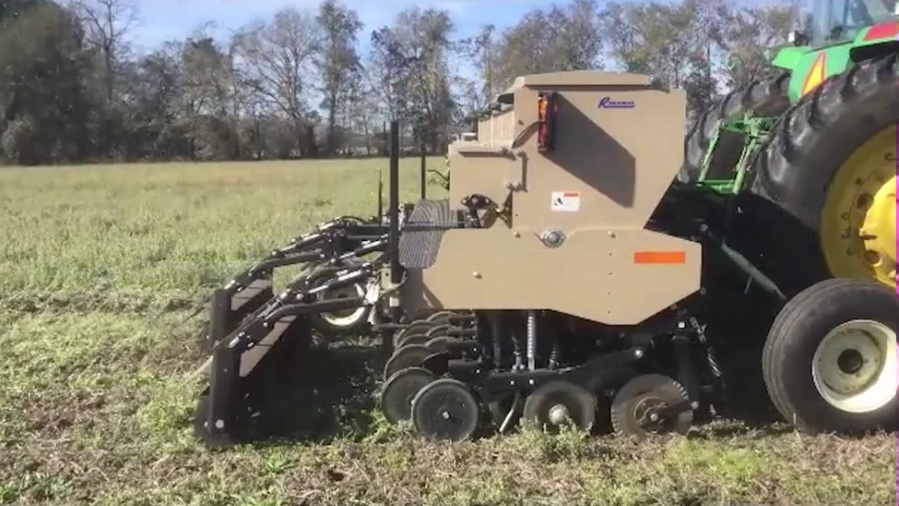 Remlinger 2300 Series No-Till Drills