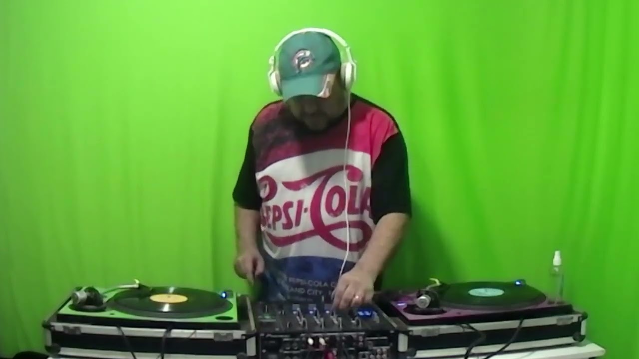 Top 05 Anos 90 Vol 1.453 (Mixed By DJ Tiago)