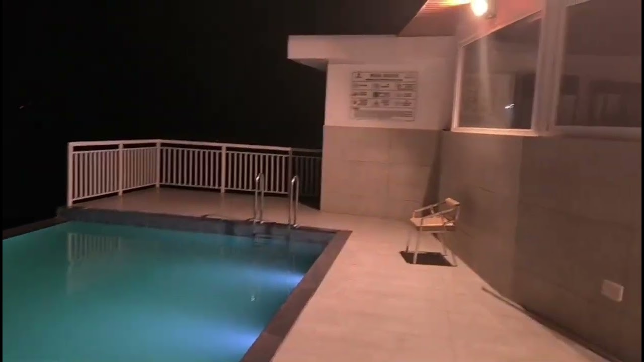 Hotel Tour