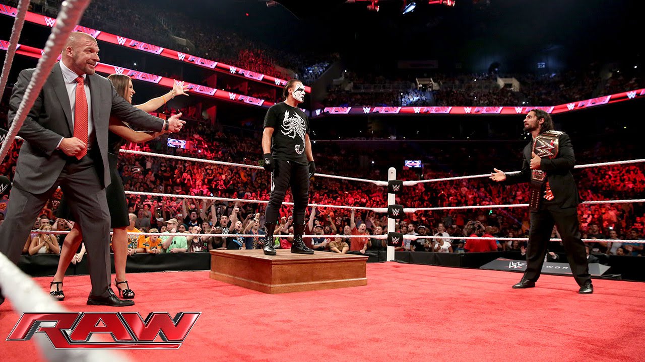 Стинг нападает на Трипл Эйча и Сета Роллинса: Raw, 24 августа 2015 г.