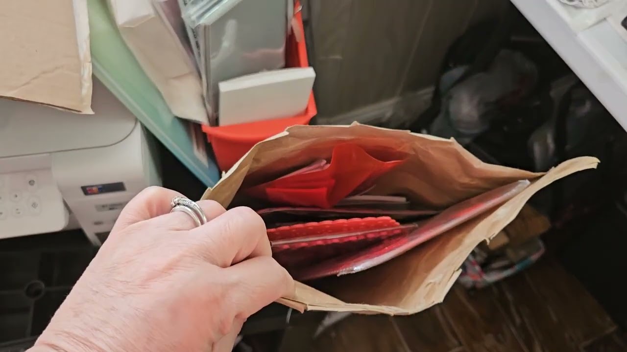 MESSY CRAFT ROOM 