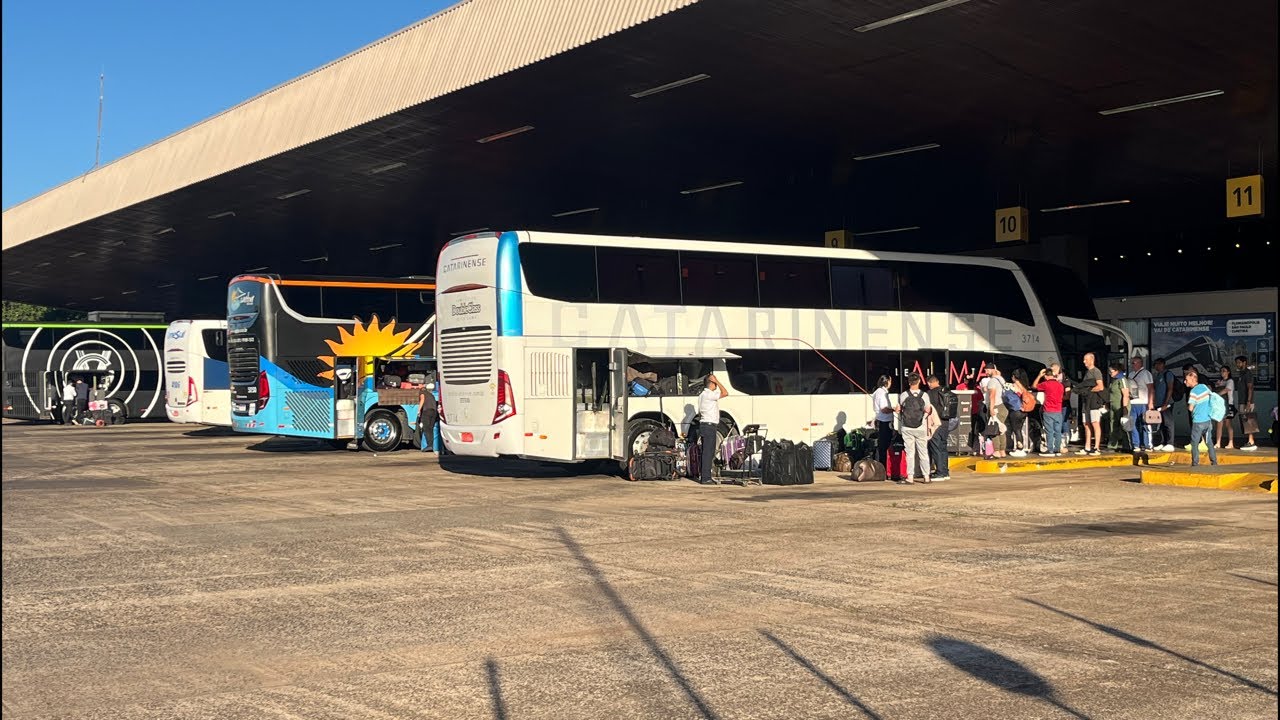 🔴 AO VIVO agora | Rodoviária Internacional de Foz do￼ Iguaçu lotada em janeiro de 2026? #live #bus