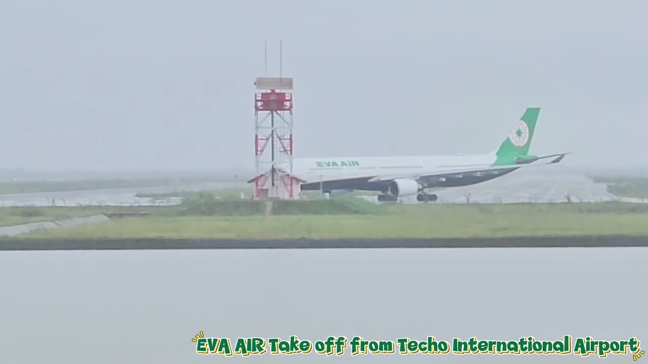 EVA Air Boeing 777 Roars from Techo International Airport | Massive Takeoff !
