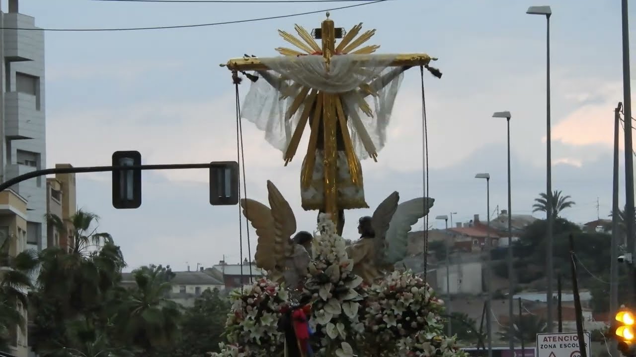 Traslado Santo Cristo Cieza Día de la cruz 2025