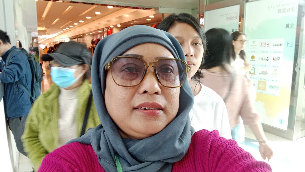 Liburan TKW Hongkong yg mengasilkan uang 