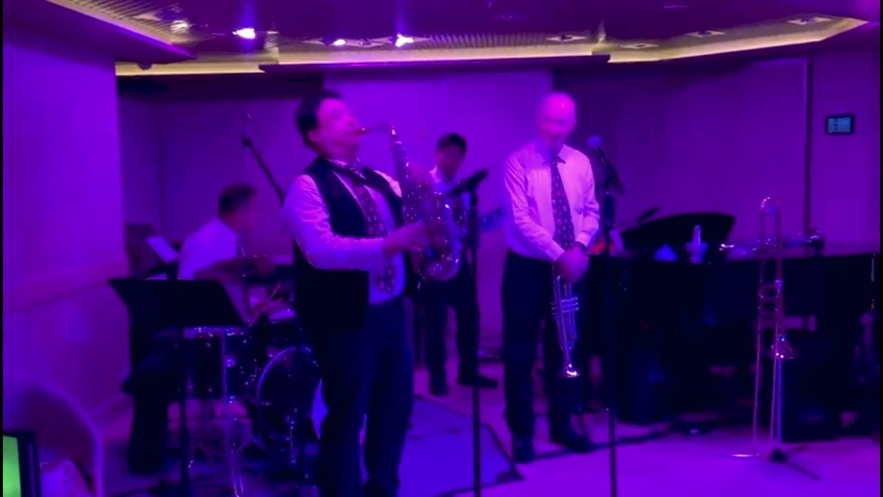 Stranger On The Shore -  Benny Inot (Alto Sax) & The China Coast Jazzmen