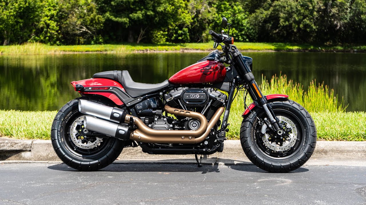 2021 Harley-Davidson Fat Bob 114 Billiard Red - Walkaround REVIEW