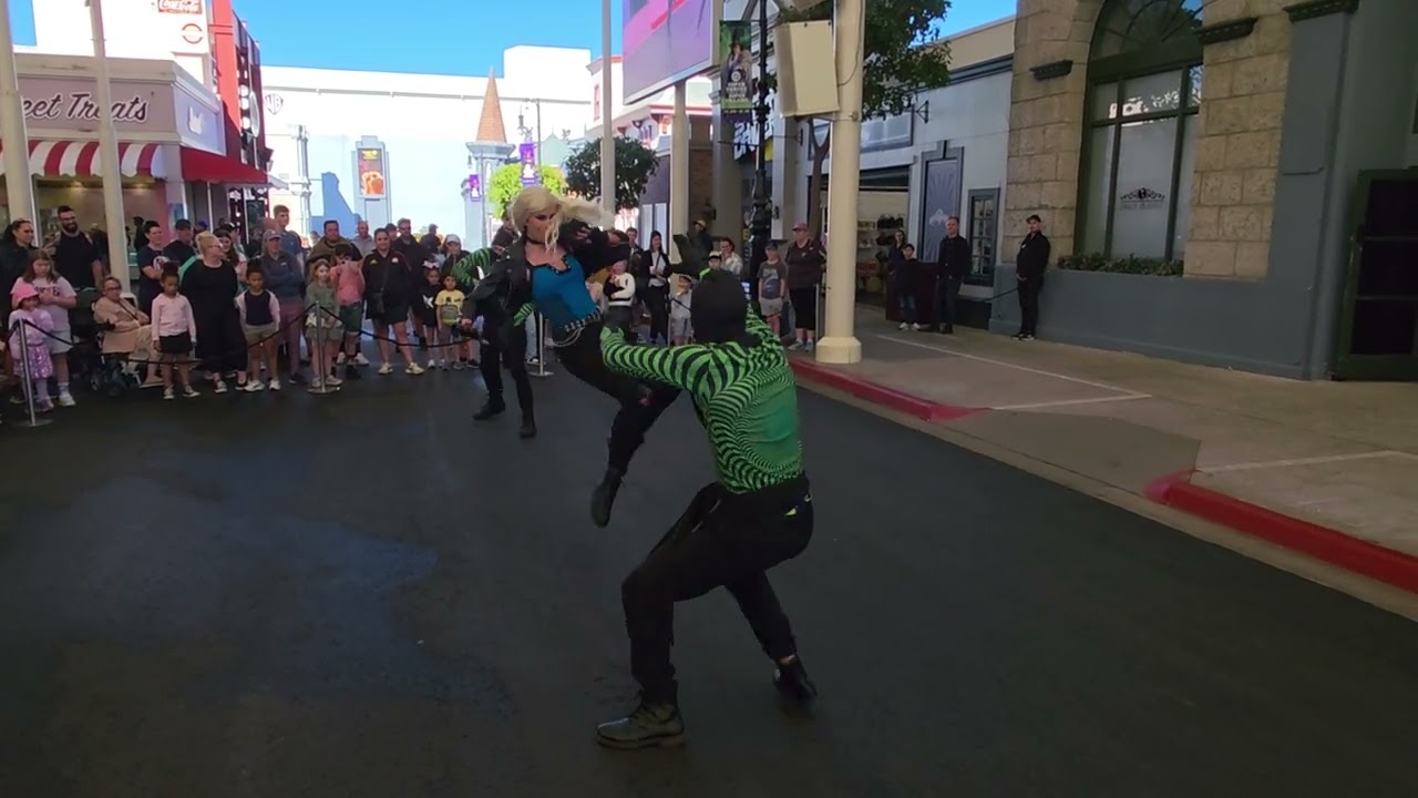 MOVIEWORLD, GOLD COAST