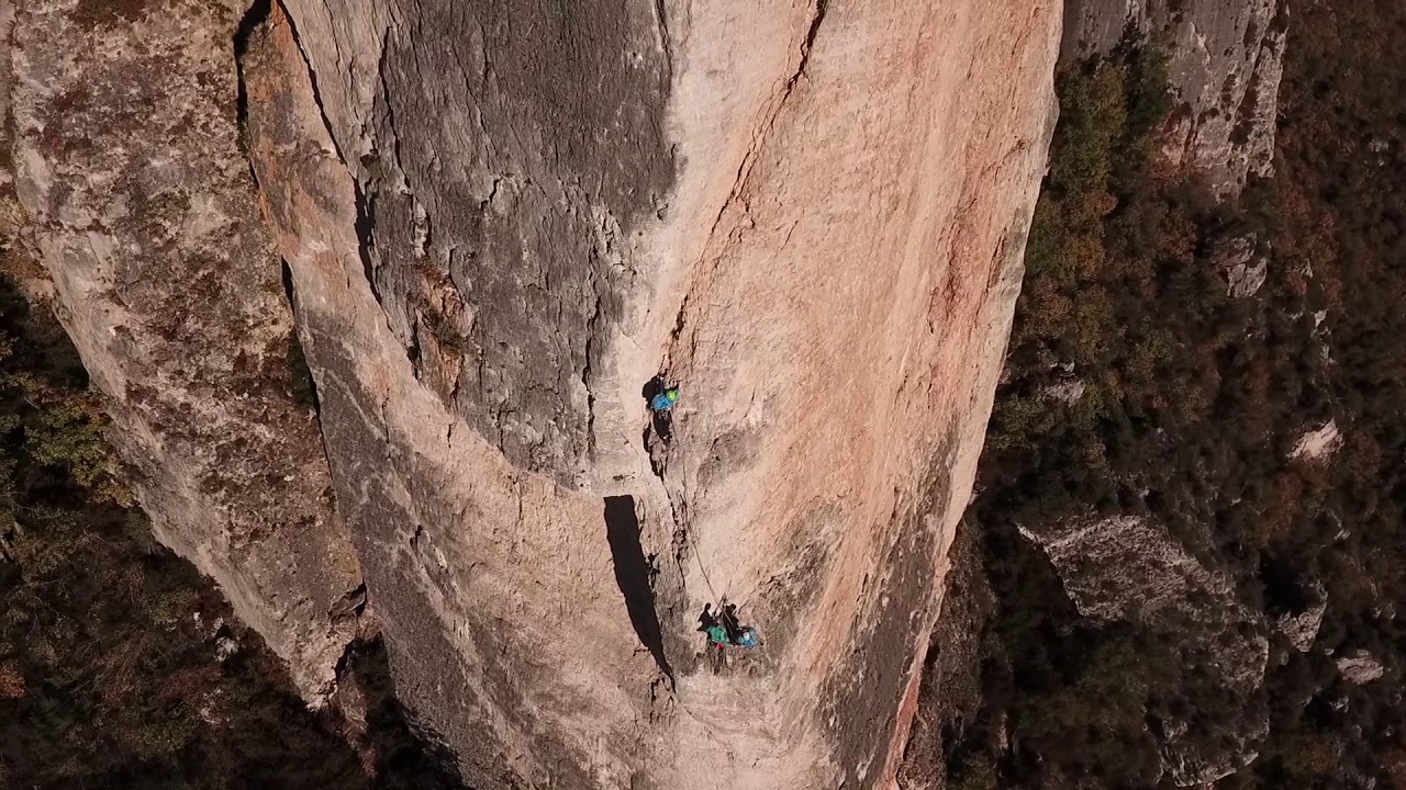 Escalade - Gorges de la Jonte (Ar&ecirc;te W)