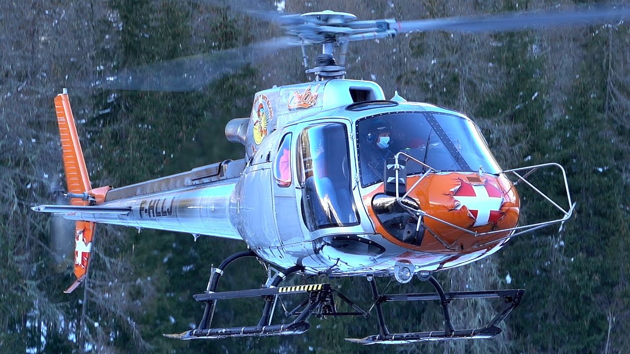 Airbus Helicopters H125 / AS350B3e Ecureuil F-HLLJ CMBH take off and landing at Chamonix