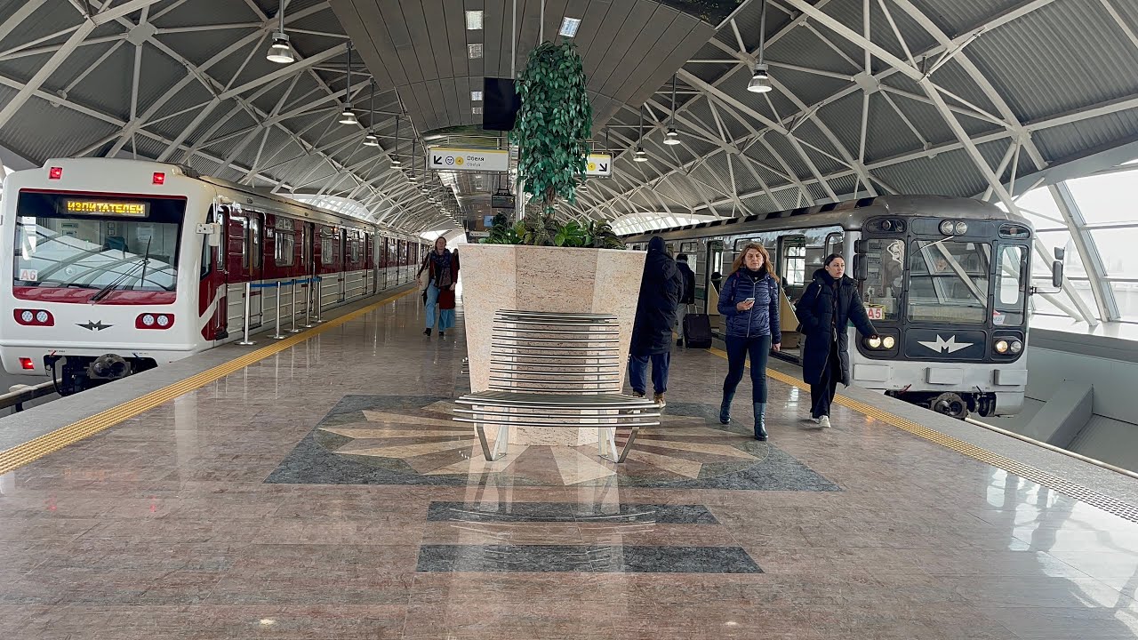 Метро линия 4 — 