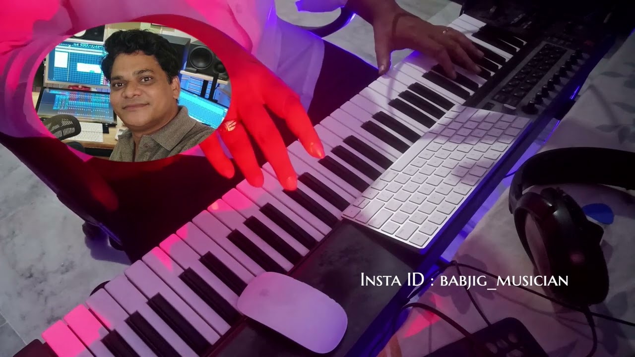 How to Play / Styles / Instruments / On Music Keyboard - Class With Fingers Showing by David G