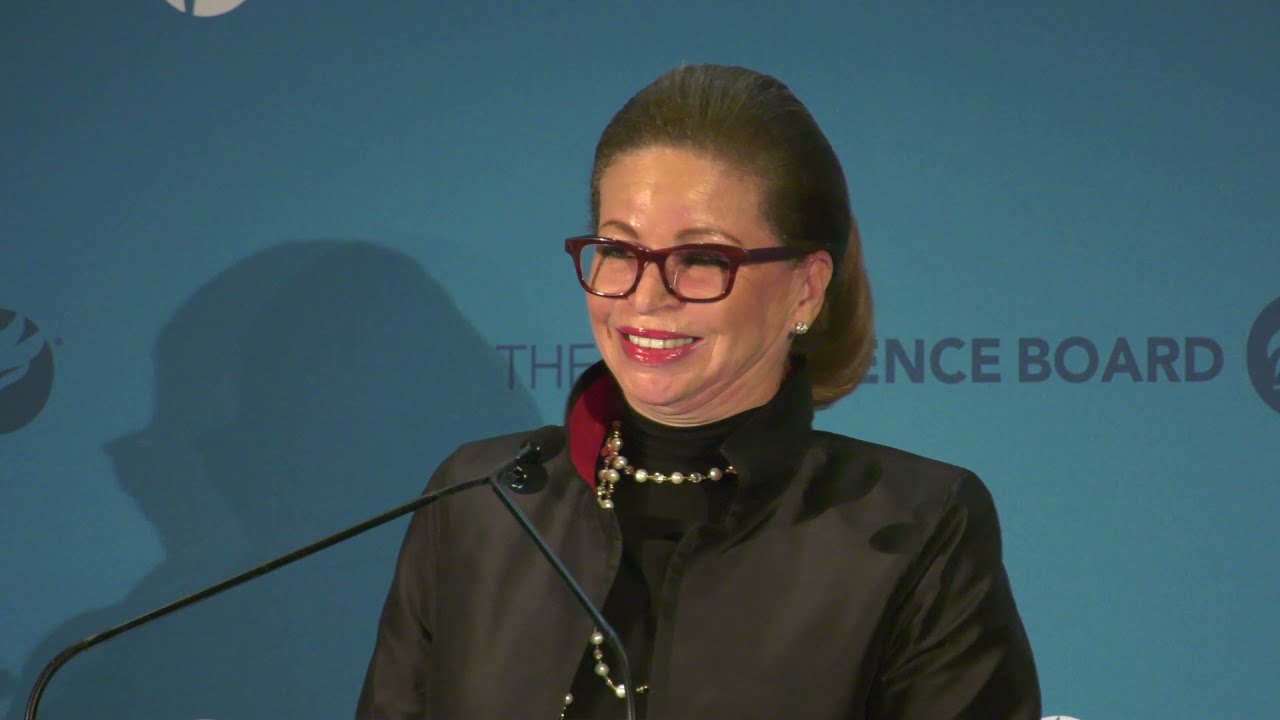 2021 CED Distinguished Leadership Awards: Valerie Jarrett's Introduction of John W. Rogers, Jr.