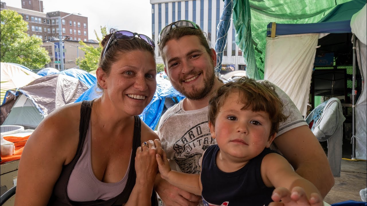 Seattle Homeless Family Finds Support in Tent City 3
