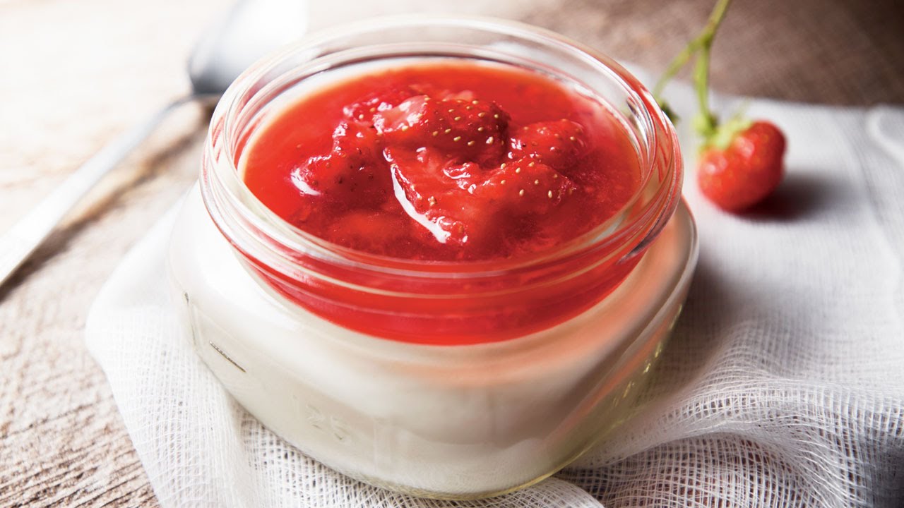 Srawberries & Potted Cream | 2014 Milk Calendar