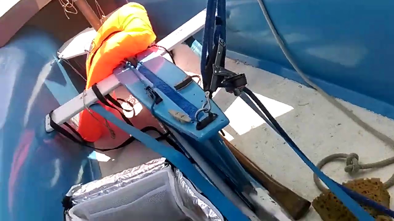 En dériveur 420 sur le lac de Cazaux