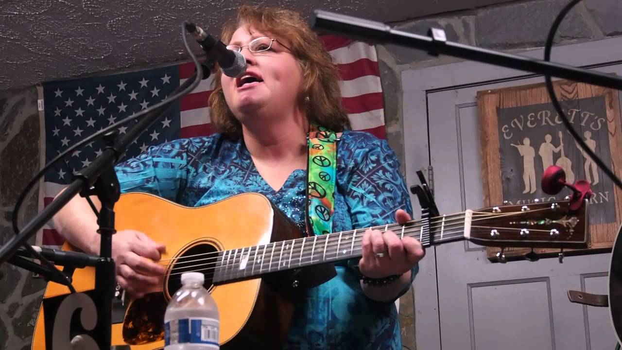 The Piney Rose - Dale Ann Bradley