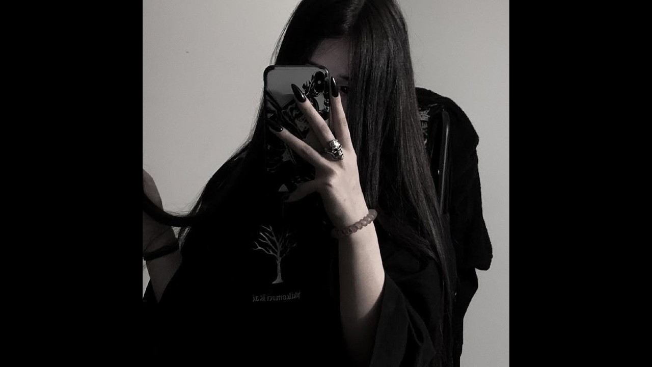 //
