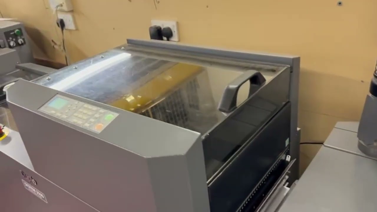 2013 Used Duplo System 3500 Dynamic Booklet Maker