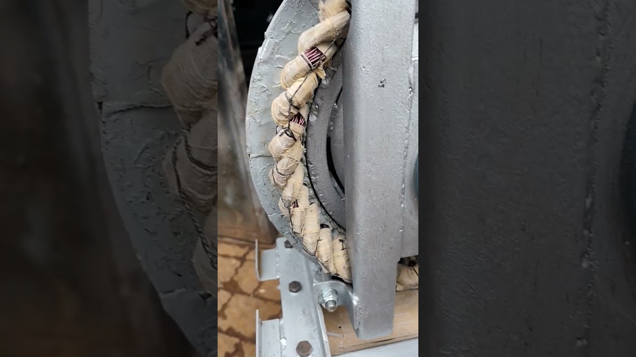 Вітрогенератор  з електрогідравлічним гальмом.