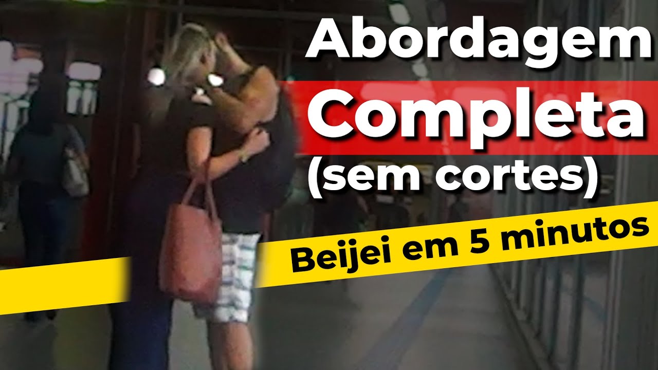 BEIJANDO MULHER DESCONHECIDA NO METRO - Do 