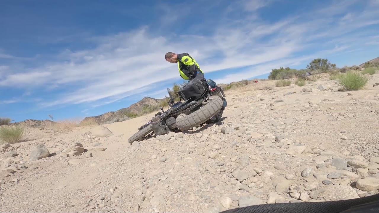 First Time Offroading with Svartpilen 401