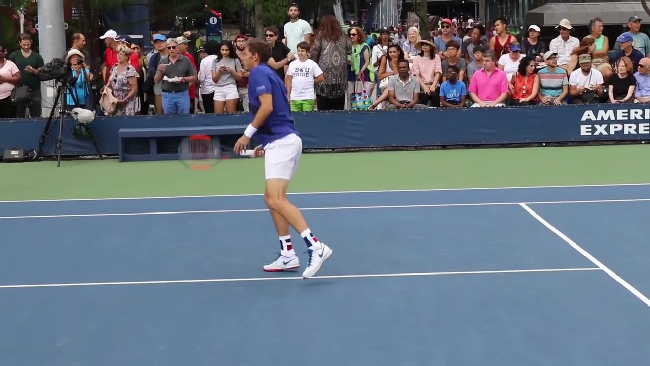 Nicolas Mahut Volley Slow Motion / マウのボレー(スロー)