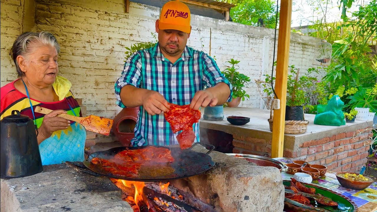 Deliciosos TACOS al PASTOR!! || Ay Nomas