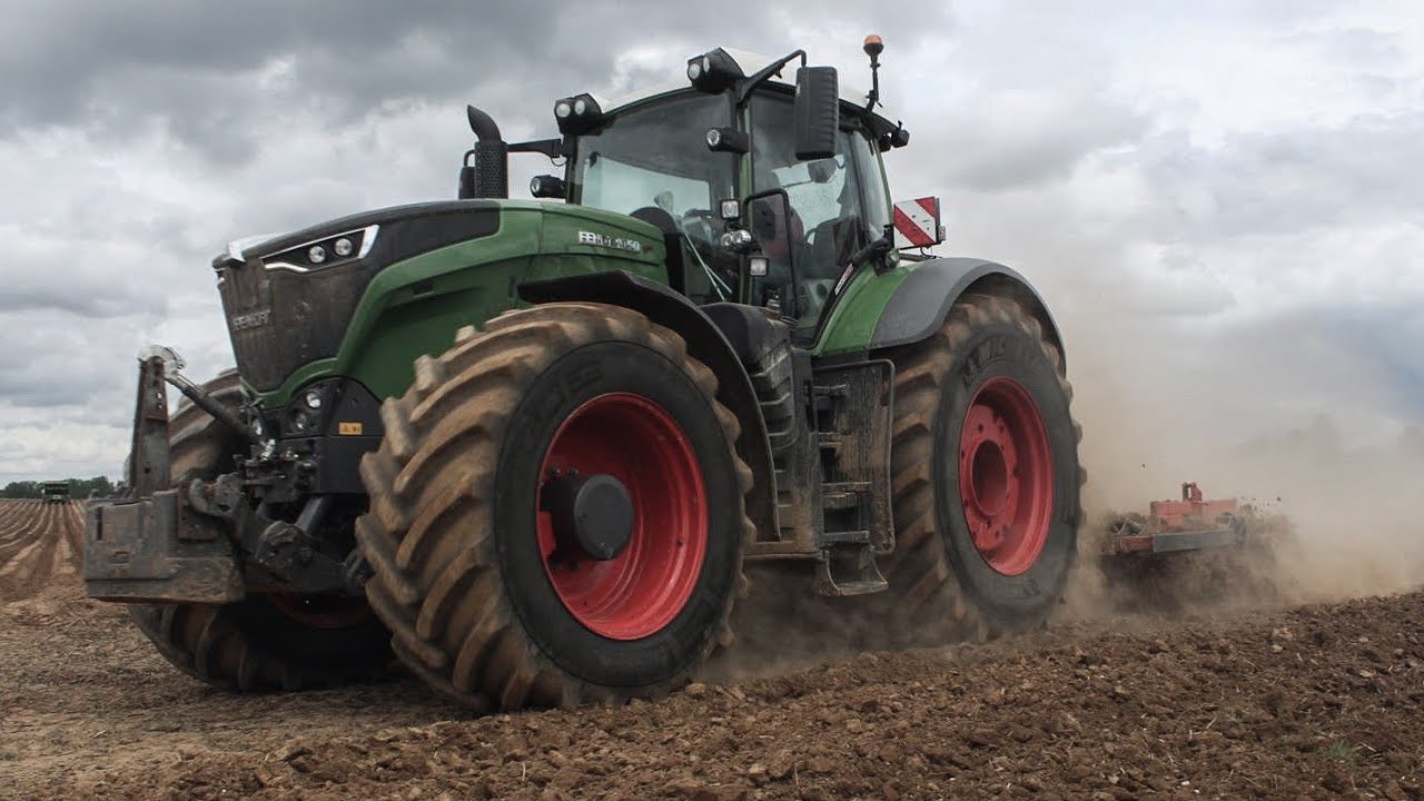 | XXL | FENDT 1050 & 939 | Planting potatoes 2018 | in France |