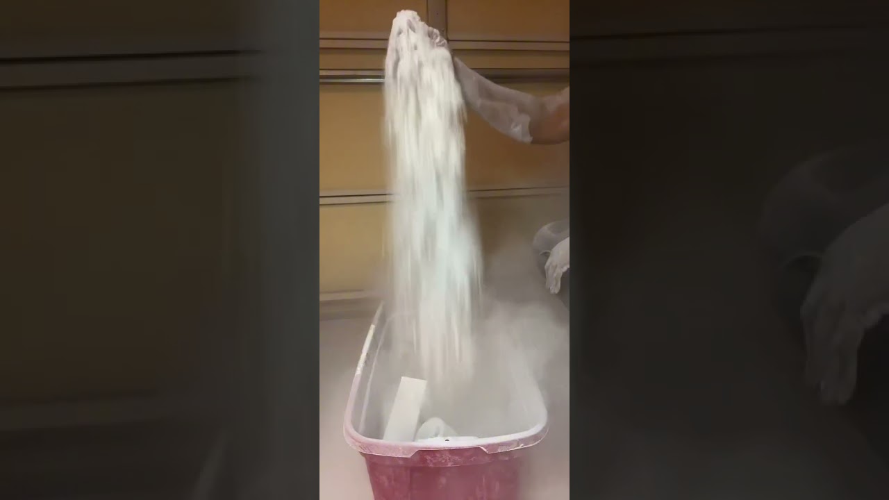 ASMR!! I went live on TikTok #dusty #cornstarch #ajax #comet #lemoncomet # powder #live #relax