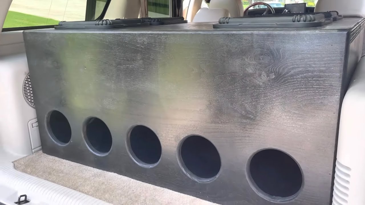 4 KICKER CLASS L7 12’s in a MBE ENCLOSURE!(Subwoofer Purchase Link Below)