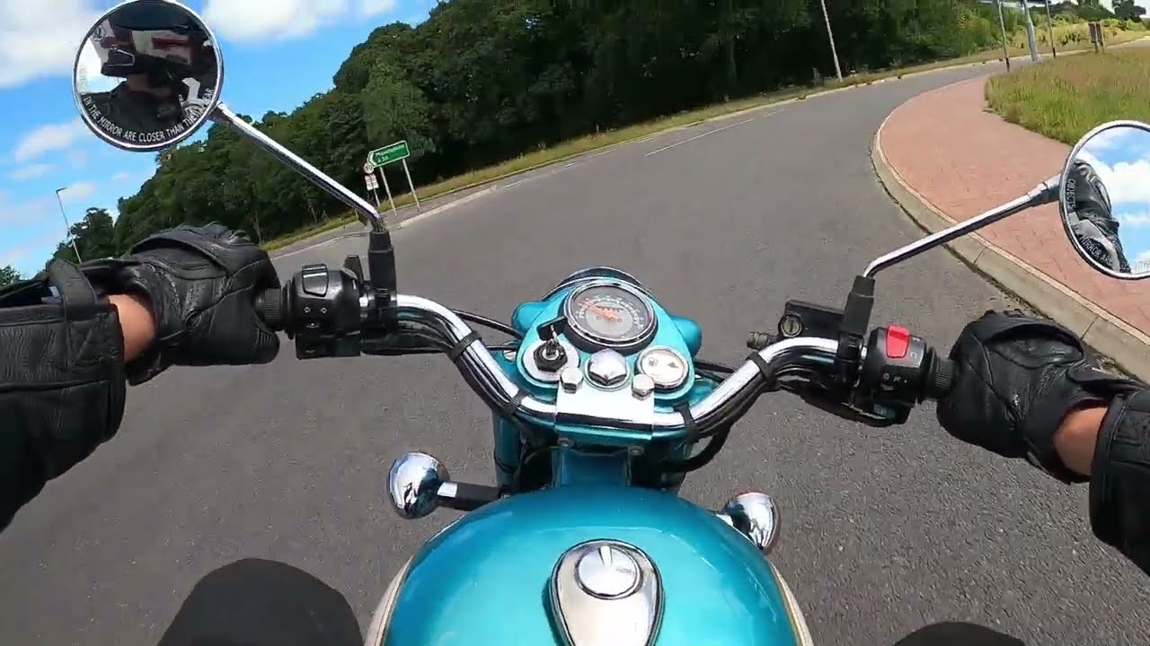 2012 Royal Enfield Bullet Classic 500 Walkaround & Test Ride