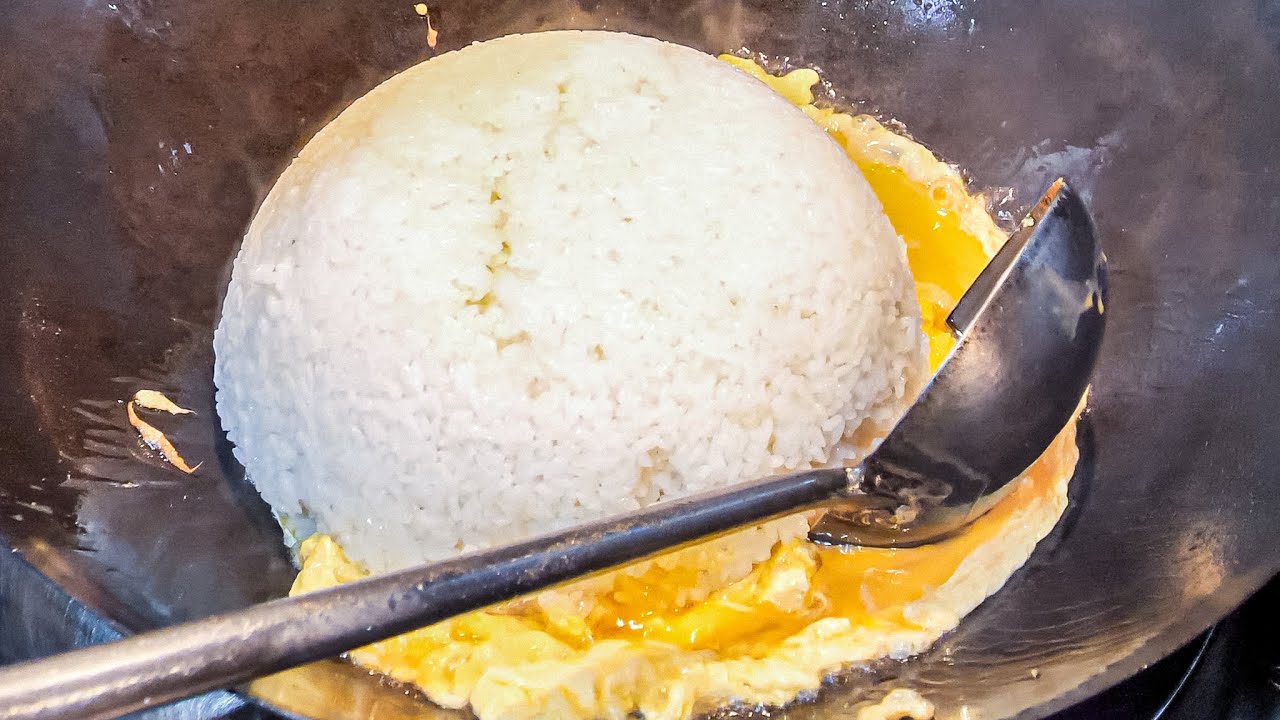 【神戸市 中央区】中華激戦区で常連客が殺到の本格町中華丨Egg Fried Rice - Wok Skills In Japan