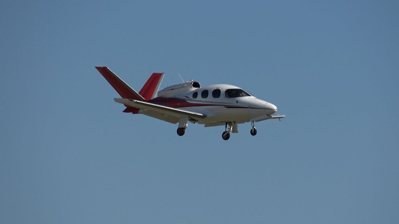 3-19-24 Plane Spotting at Spirit of St. Louis Airport (part 1)