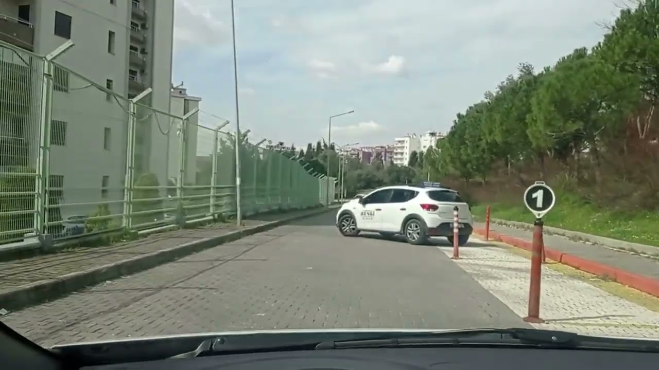 Geri Geri (Paralel) Park (İç Çekim-2025)